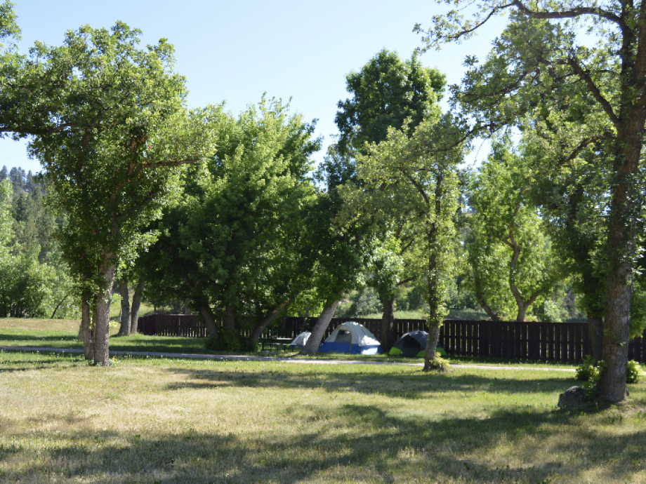 days-end-tent-camping